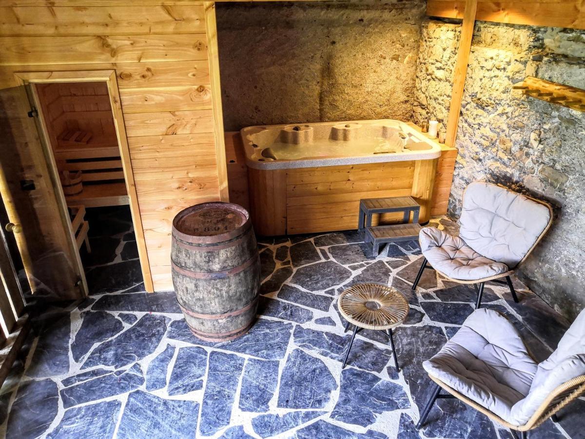 Chez Lucienne, Jacuzzi Et Sauna Samoëns Dış mekan fotoğraf