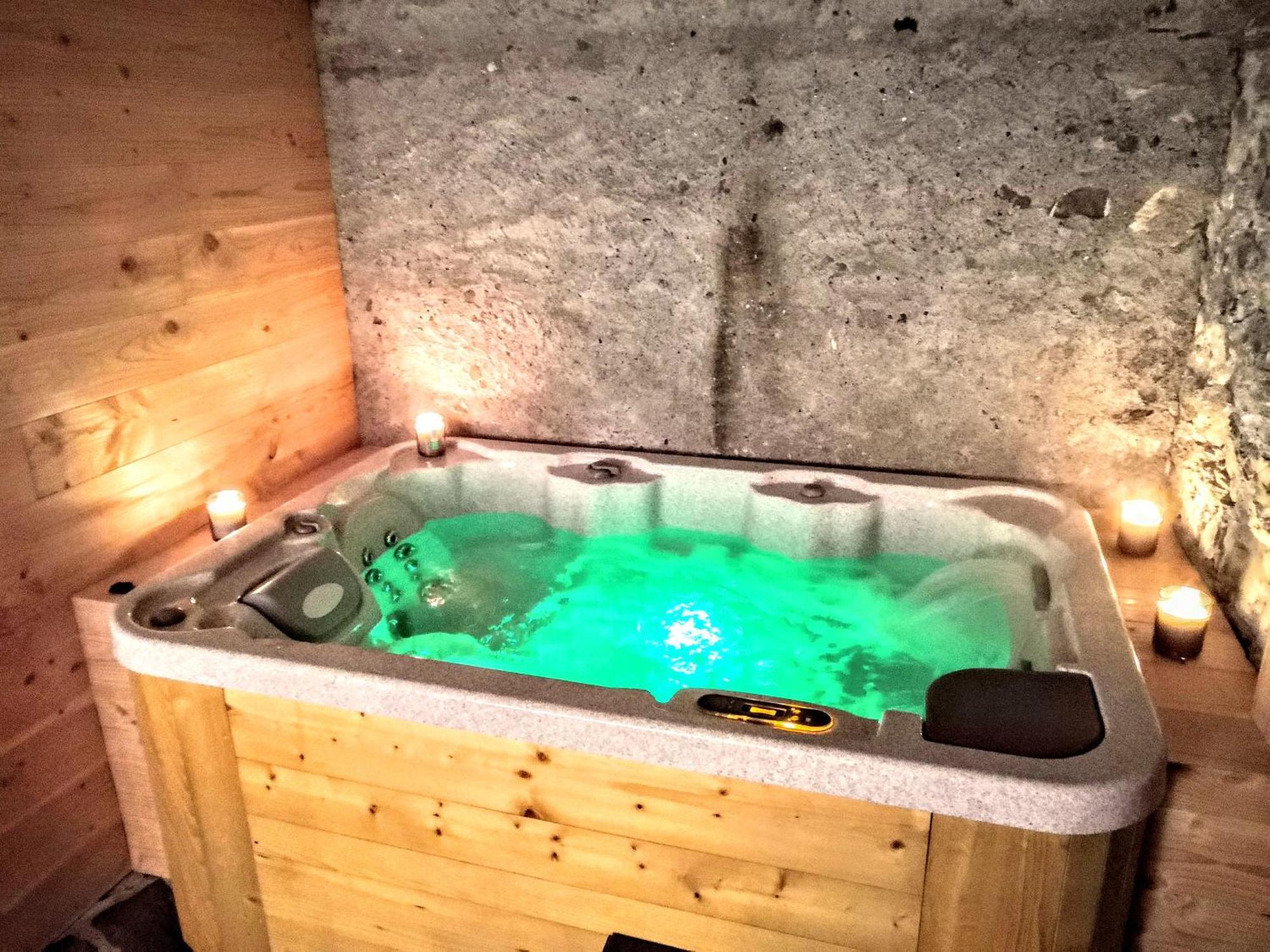 Chez Lucienne, Jacuzzi Et Sauna Samoëns Dış mekan fotoğraf