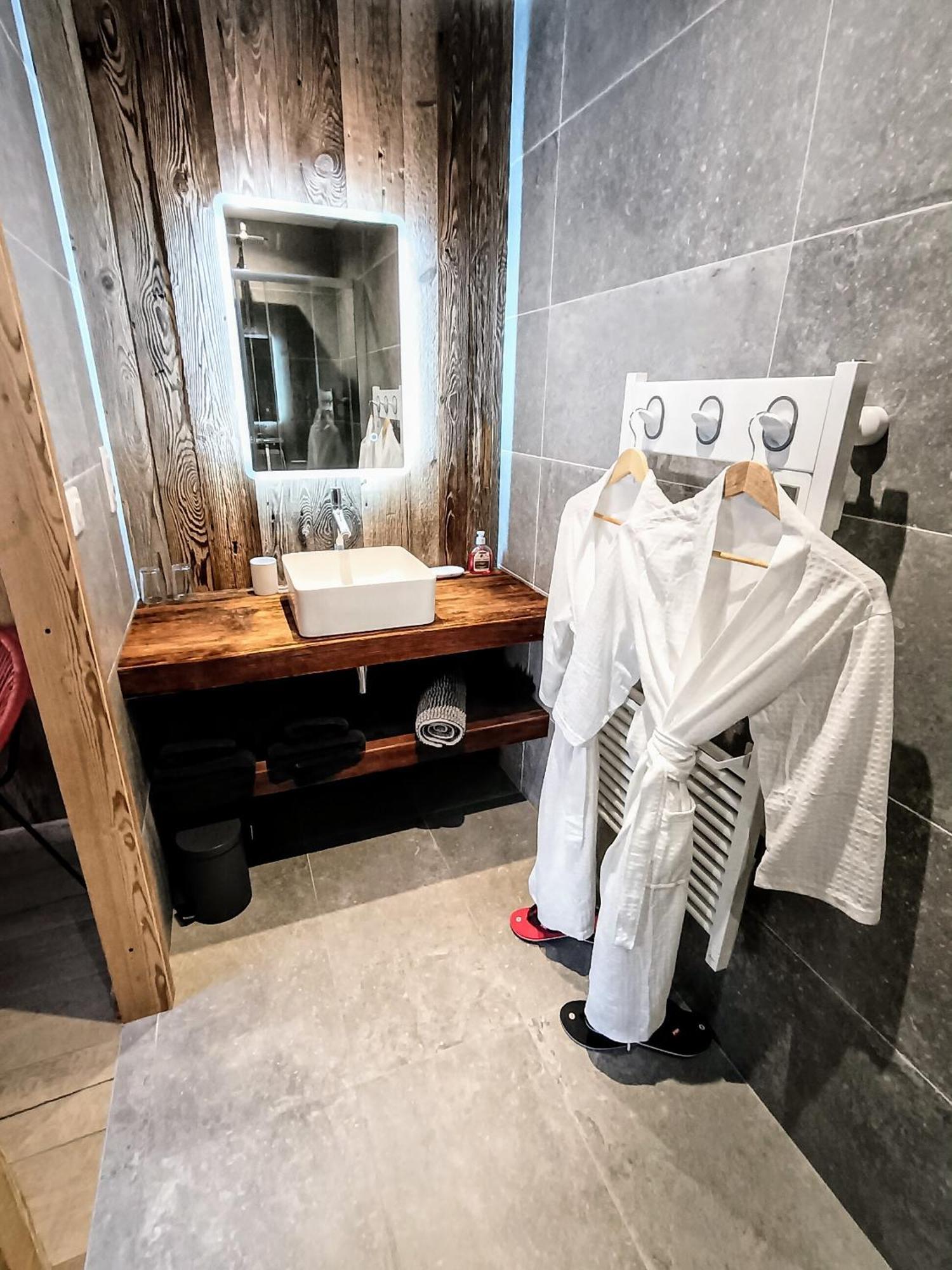 Chez Lucienne, Jacuzzi Et Sauna Samoëns Dış mekan fotoğraf