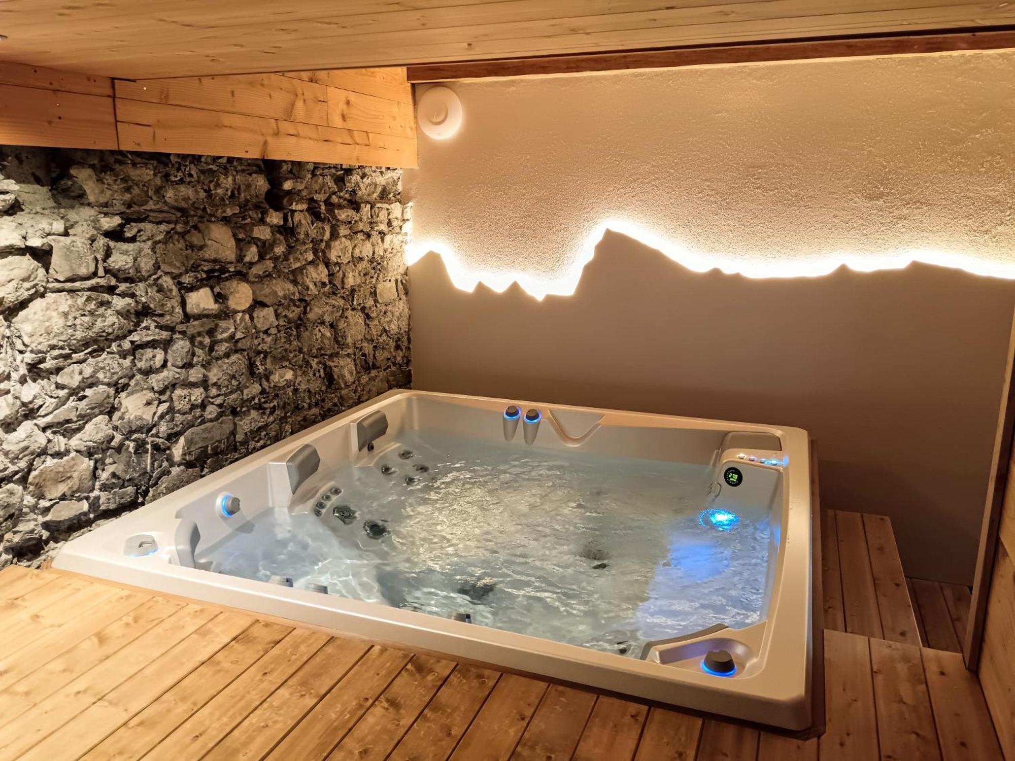Chez Lucienne, Jacuzzi Et Sauna Samoëns Dış mekan fotoğraf